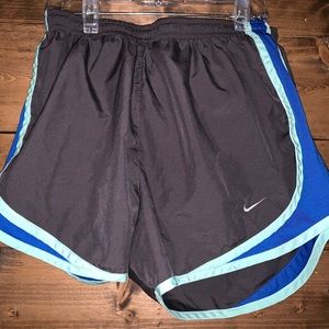 Nike Tempo Core running shorts